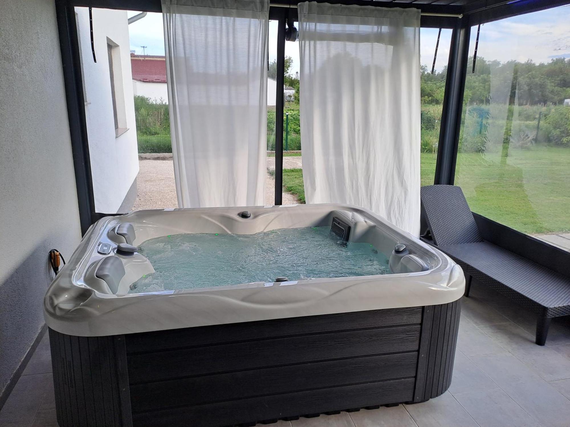 Kuca Za Odmor Domus Alba Villa Branjin Vrh Dış mekan fotoğraf